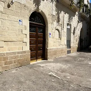 Locazione Turistica Regina Maria Frühstückspension Lecce